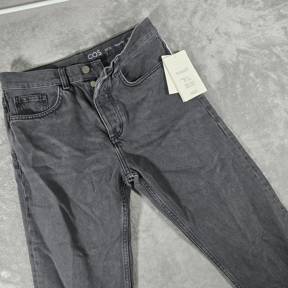 COS Gray Wash Jeans Regular Fit Tapered Leg Denim Pants‎ 29x32